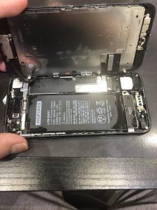 iPhone7水没復旧修理