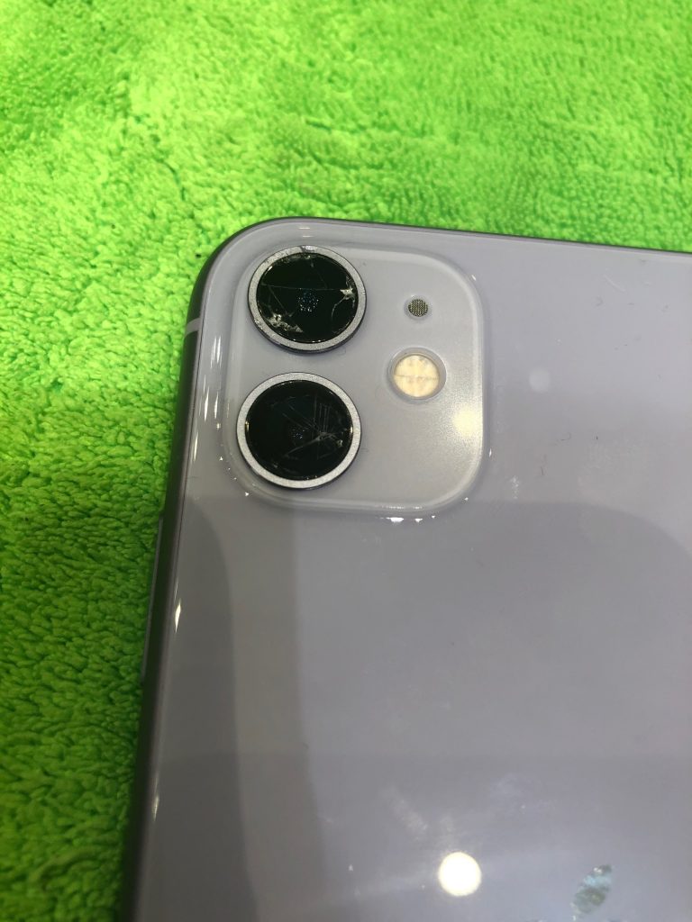 iPhone11のカメラレンズ交換修理